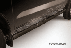Защита порогов d76 с проступями черная Toyota Hilux (2004-2011)