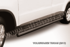 Защита порогов d76 труба черная Volkswagen Tiguan (2011-2016)