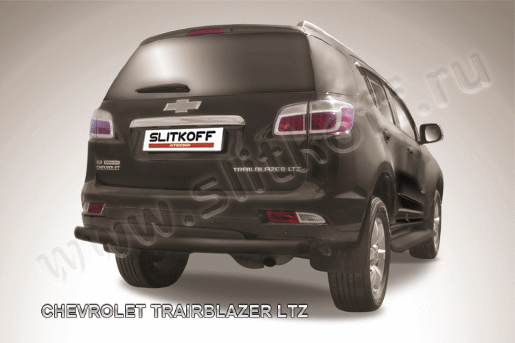 Защита заднего бампера d76 черная Chevrolet Trailblazer (2012-2016)