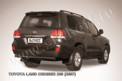 Защита заднего бампера d76 короткая черная Toyota Land Cruiser 200 (2007-2012)