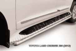 Защита штатного порога d57 Toyota Land Cruiser 200 (2013-2015)